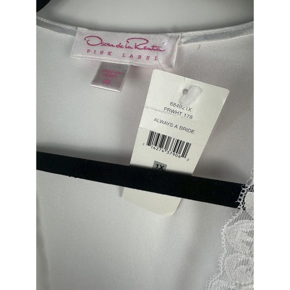 Oscar De La Renta Lace Trim Robe Satin Like Always A Bride White Plus Size 1X - Picture 5 of 12